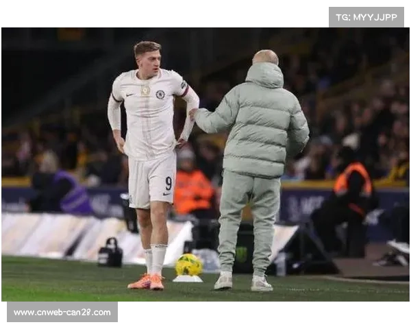 雷恩球员雅凯对阵巴黎圣日耳曼两黄变一红被罚离场